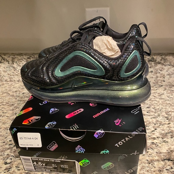 Nike Air Max 720 - Picture 2 of 4